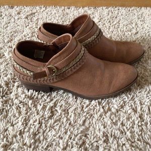 Women’s Ankle Dress Boots Size 7.5